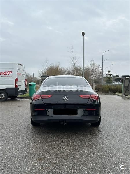 Usado Mercedes CLA200 Shooting Brake 150 CV (110 kW) 2020 Negro Familiar
