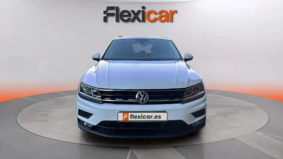 Używany VW Tiguan Edition 125 KM (91 kW) 2018 Biały SUV