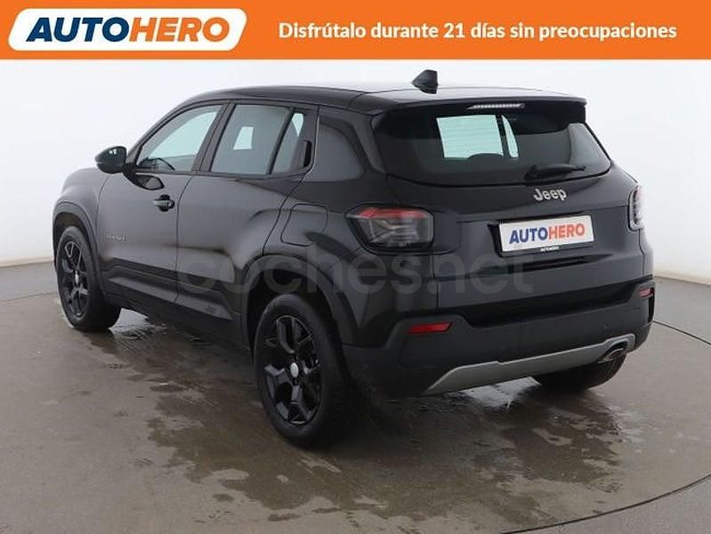Usado Jeep Avenger Altitude 100 CV (73 kW) 2024 Negro SUV