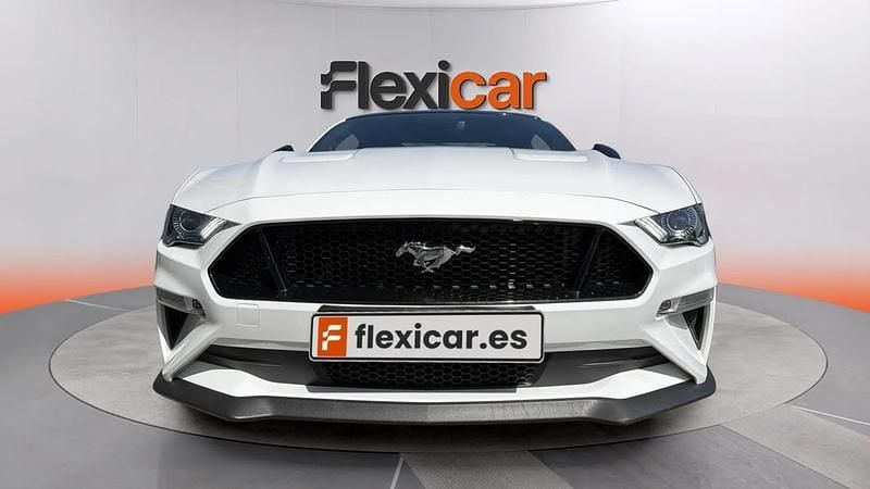 Używany Ford Mustang GT 450 KM (330 kW) 2020 Biały Coupe