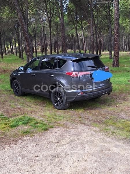 Usado Toyota RAV4 Hybrid Advance 197 CV (144 kW) 2017 Gris / plata SUV