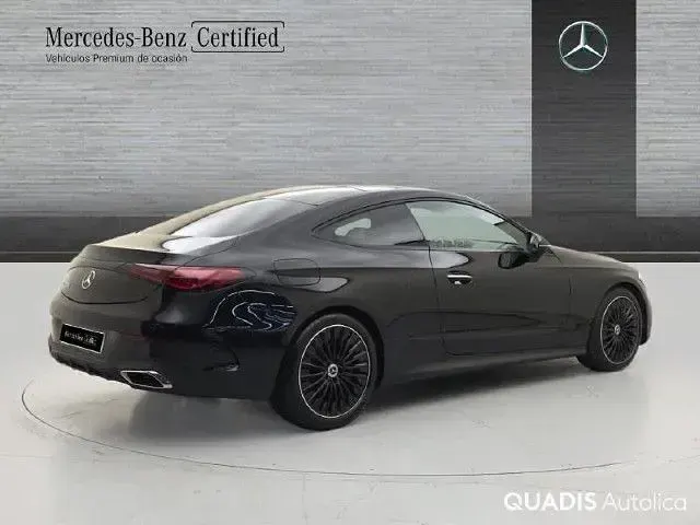 Usado Mercedes CLE220 197 CV (144 kW) 2025 Negro obsidiana
