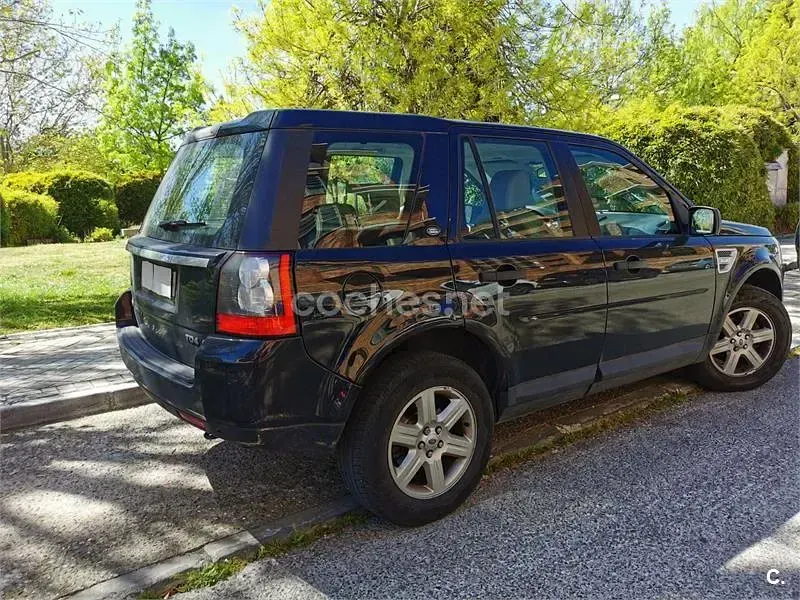 Usado Land Rover Freelander 2 S 160 CV (117 kW) 2010 Negro SUV