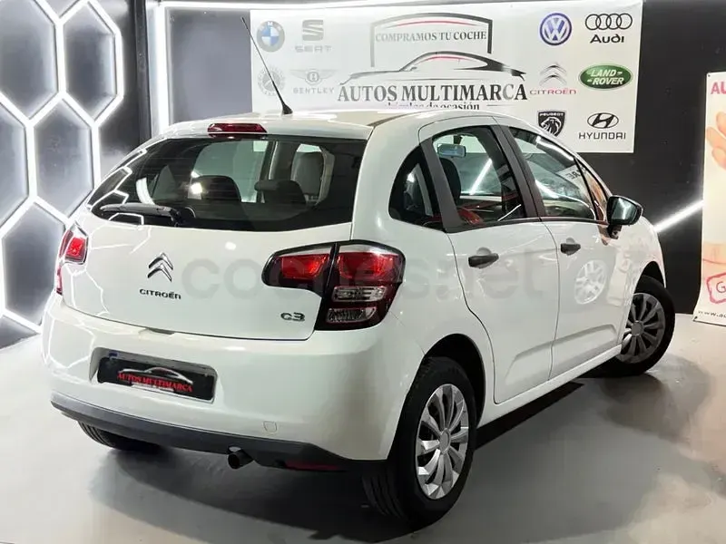 Usado Citroën C3 92 CV (67 kW) 2014 Blanco Berlina