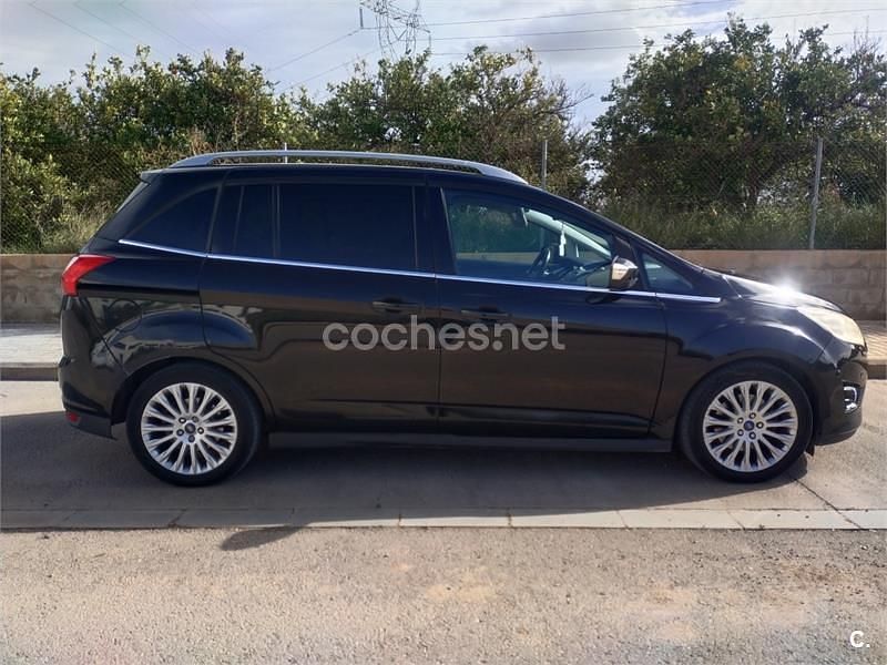 Usado Ford Grand C-Max Titanium 140 CV (102 kW) 2013 Negro Monovolumen