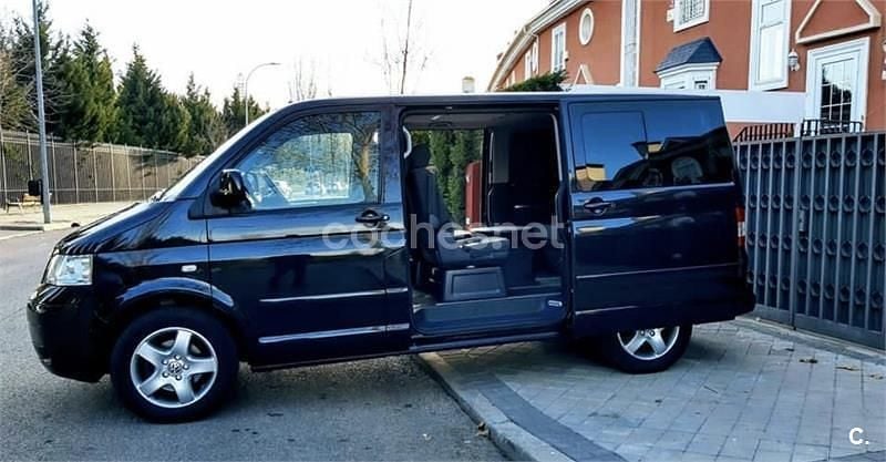 Usado VW Multivan Highline 174 CV (127 kW) 2007 Gris / plata Van