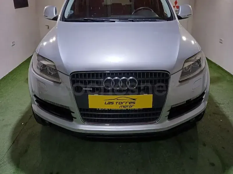 Usado Audi Q7 233 CV (171 kW) 2007 Gris / plata SUV