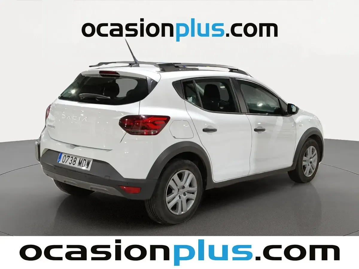 Usado Dacia Sandero Essentiel 91 CV (66 kW) 2023 Blanco Utilitario