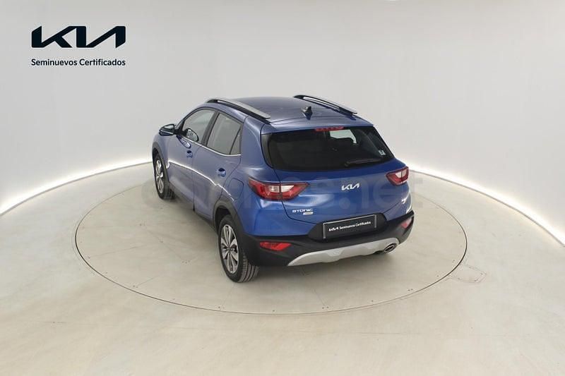 Usado Kia Stonic 84 CV (61 kW) 2024 Azul SUV