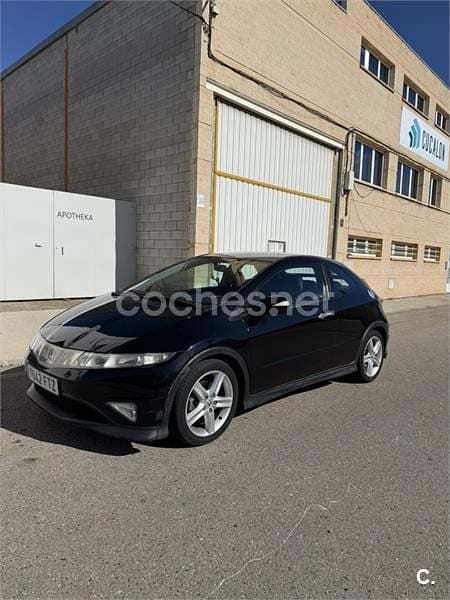Usado Honda Civic Type S 140 CV (102 kW) 2007 Negro Berlina