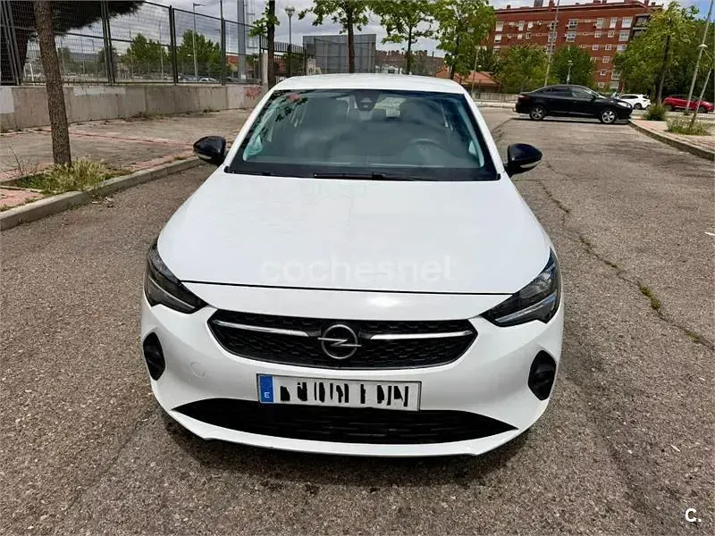 Usado Opel Corsa Elegance 102 CV (75 kW) 2021 Blanco Utilitario