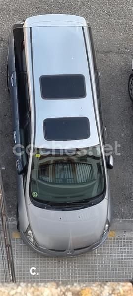 Gris / plata Usado 2007 Mitsubishi Grandis Intense+ Monovolumen | 4200 € (Precio justo) - Imagen 1/4