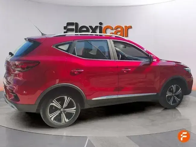 Usado MG ZS Comfort 106 CV (77 kW) 2022 Rojo SUV