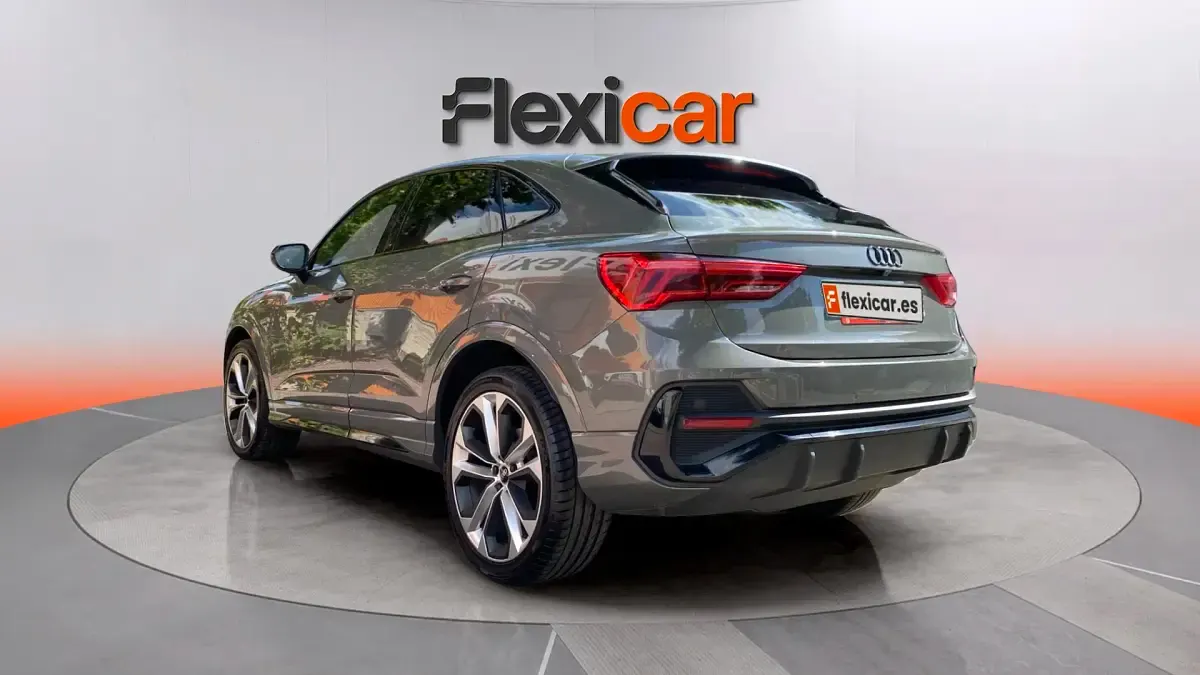 Usado Audi Q3 Sportback Premium 150 CV (110 kW) 2024 Gris SUV