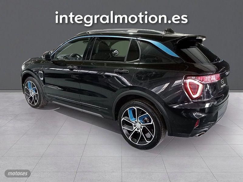 Usado Lynk & Co 01 261 CV (191 kW) 2022 Negro SUV