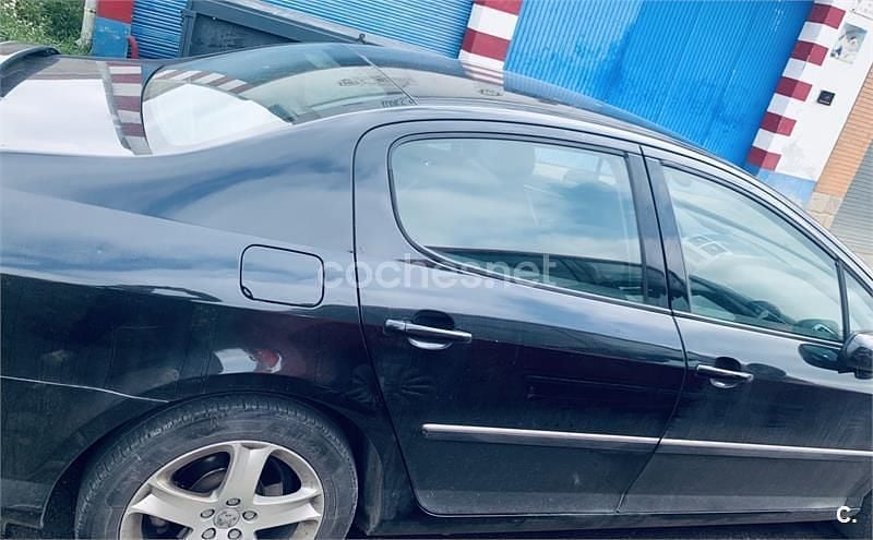 Usado Peugeot 407 Sport 136 CV (100 kW) 2004 Negro Berlina