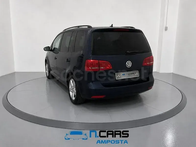 Usado VW Touran Advance 105 CV (77 kW) 2013 Azul Monovolumen