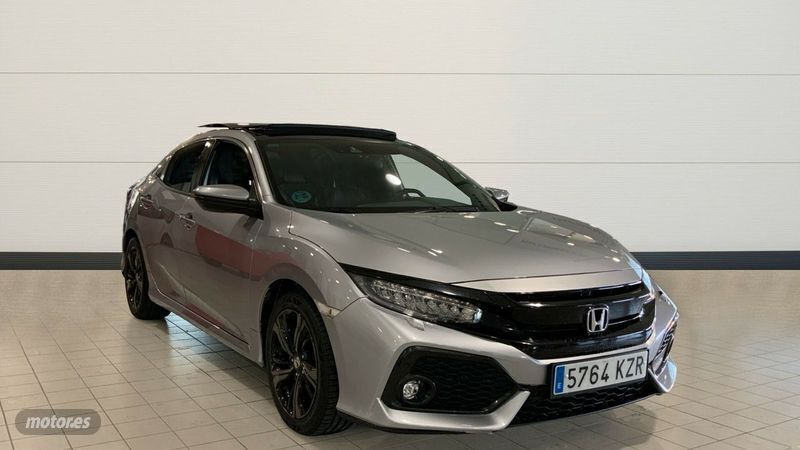 Plateado Usado 2019 Honda Civic Executive Berlina | 21.500 € (Un poco caro) - Imagen 1/4
