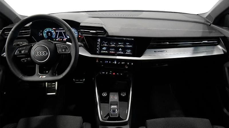 Usado Audi A3 Sportback e-tron S-Line 204 CV (150 kW) 2024 Blanco Utilitario