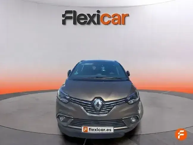 Usado Renault Scénic IV Black Edition 160 CV (117 kW) 2020 Marrón Monovolumen