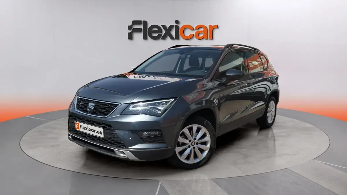 Usado Seat Ateca Style 116 CV (85 kW) 2021 Gris SUV