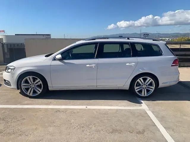 Usado VW Passat Highline 178 CV (130 kW) 2014 Blanco Familiar