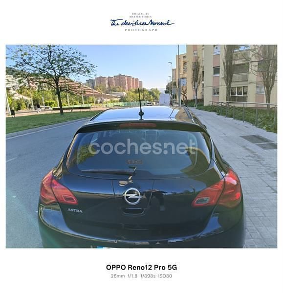 Usado Opel Astra Enjoy 115 CV (84 kW) 2010 Negro Berlina