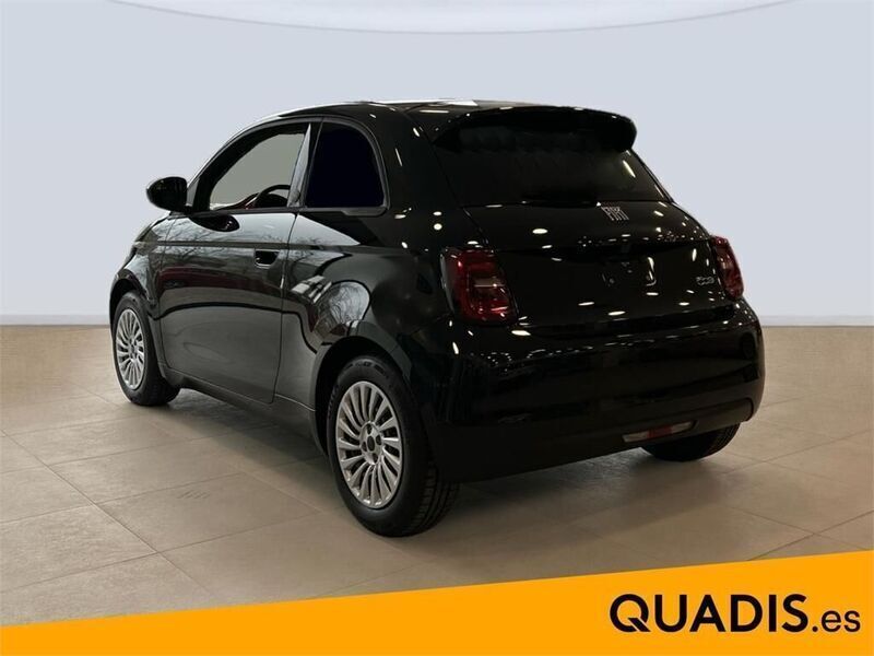 Nuevo Fiat 500e Red 86 kW (118 CV) 2025 Negro Utilitario