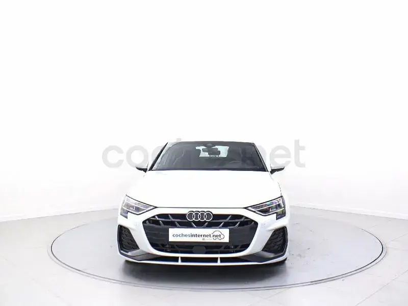 Usado Audi A3 204 CV (150 kW) 2025 Blanco Berlina