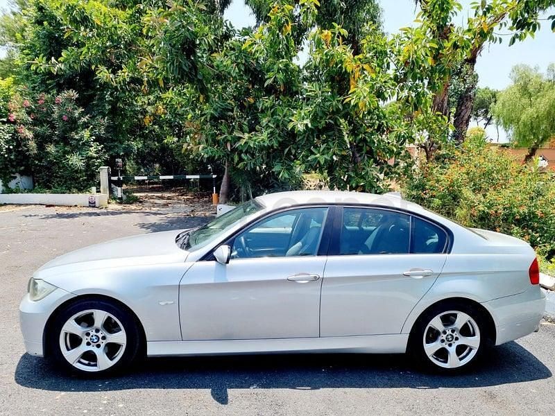 Usado BMW 330 Comfort Edition 258 HP (189 kW) 2007 Cinzento Sedan