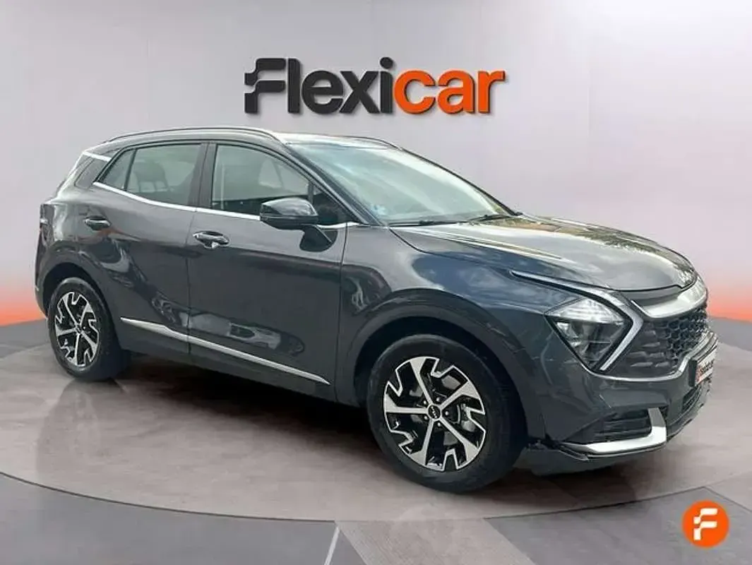 Usado Kia Sportage 160 CV (117 kW) 2025 Gris SUV