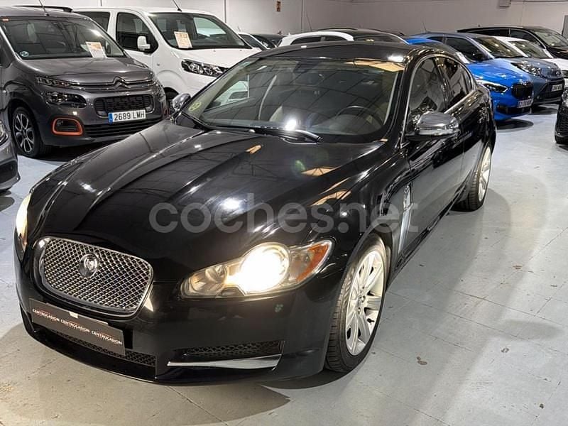 Usado Jaguar XF Luxury 272 CV (200 kW) 2009 Negro Berlina