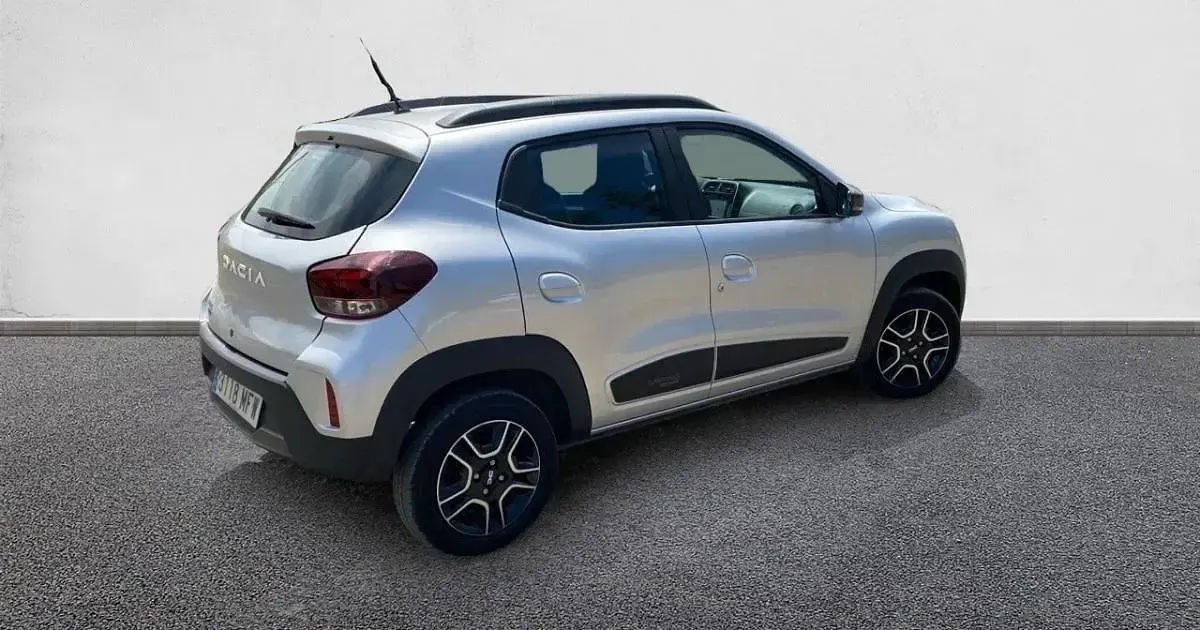 Usado Dacia Spring Expression 33 kW (45 CV) 2023 Utilitario