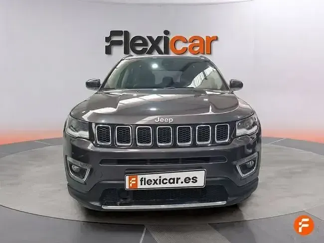 Usado Jeep Compass Limited 150 CV (110 kW) 2023 Gris SUV