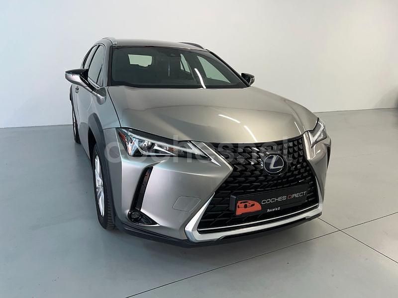 Gris / plata Usado 2022 Lexus UX Business Edition SUV | 26.999 € (Precio justo) - Imagen 1/4