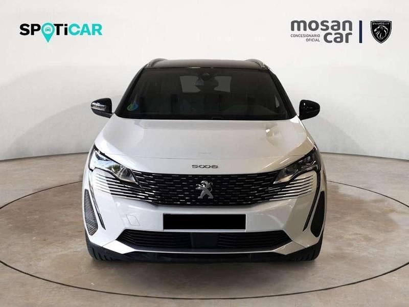 Usado Peugeot 5008 Allure 136 CV (100 kW) 2024 Blanco Monovolumen