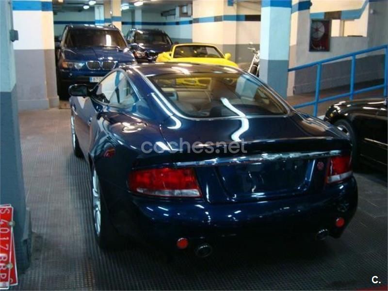 Usado Aston Martin Vanquish 457 CV (336 kW) 2004 Azul Coupe