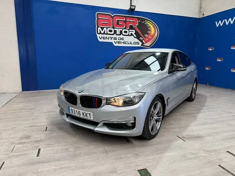 Usado BMW 318 143 CV (105 kW) 2014 Gris / plata Berlina