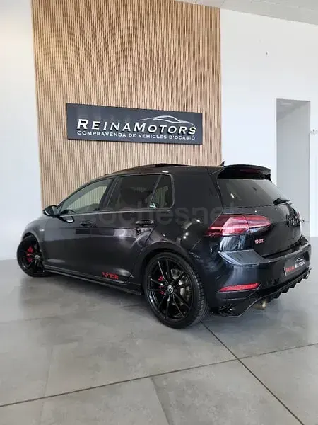 Usado VW Golf VII GTI 290 CV (213 kW) 2020 Negro Berlina
