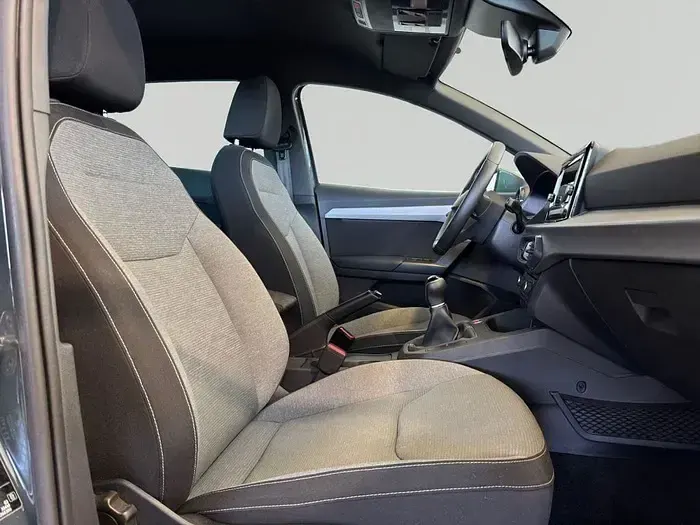 Usado Seat Ibiza XCELLENCE 115 CV (84 kW) 2025 Azul Utilitario