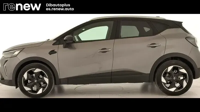 Usado Renault Captur Techno 100 CV (73 kW) 2025 Gris SUV