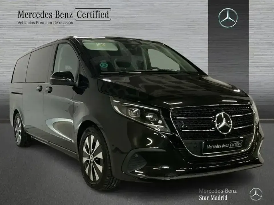 Usado Mercedes V250 Style 139 CV (102 kW) 2025 Gris Monovolumen