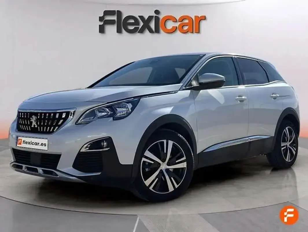 Usado Peugeot 3008 Allure 131 CV (96 kW) 2019 Blanco SUV