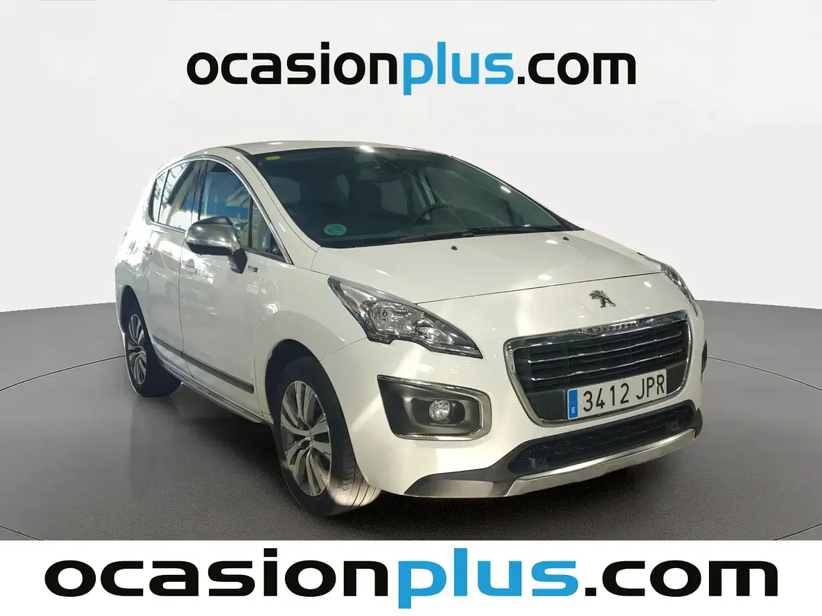 Usado Peugeot 3008 Style 131 CV (96 kW) 2016 Blanco Monovolumen