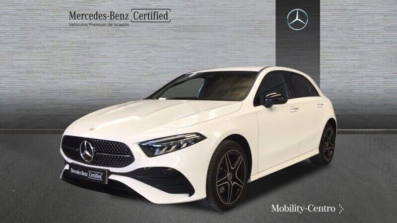 Blanco polar pintura unicolor Usado 2024 Mercedes A250 AMG line Utilitario | 46.900 € - Imagen 1/4