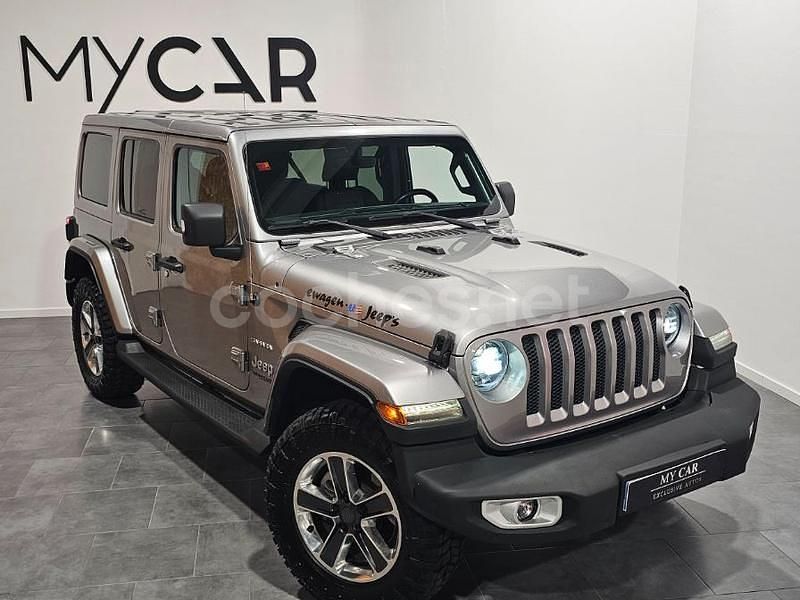 Usado Jeep Wrangler Sahara 270 CV (198 kW) 2019 Gris / plata SUV