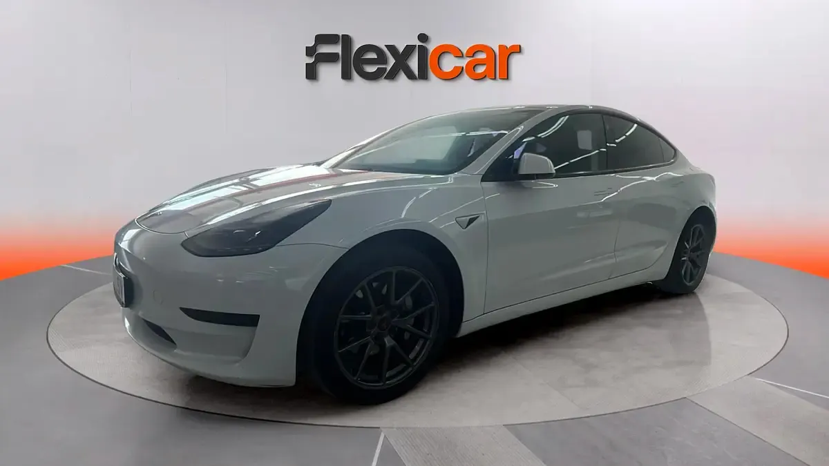 Usado Tesla Model 3 RWD 239 kW (325 CV) 2021 Blanco Berlina