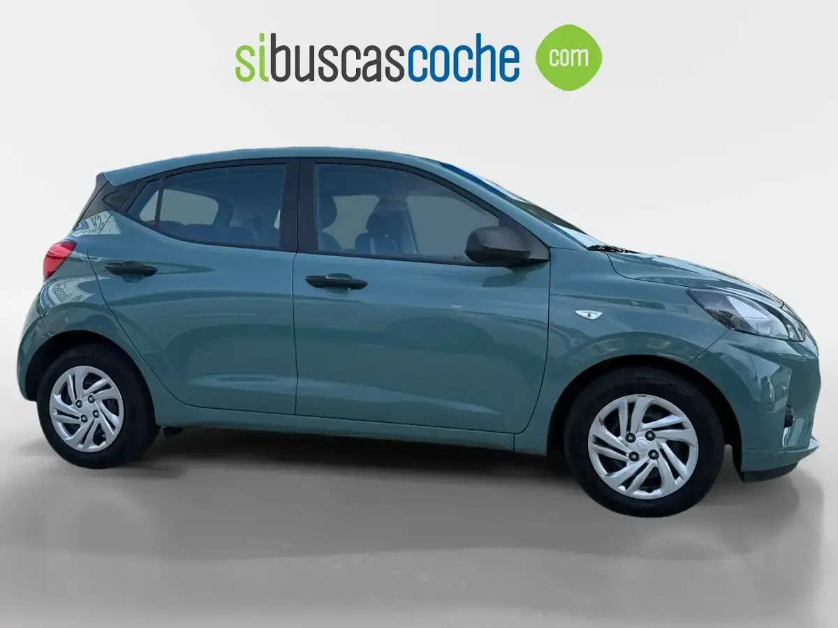 Usado Hyundai i10 63 CV (46 kW) 2024 Verde Utilitario