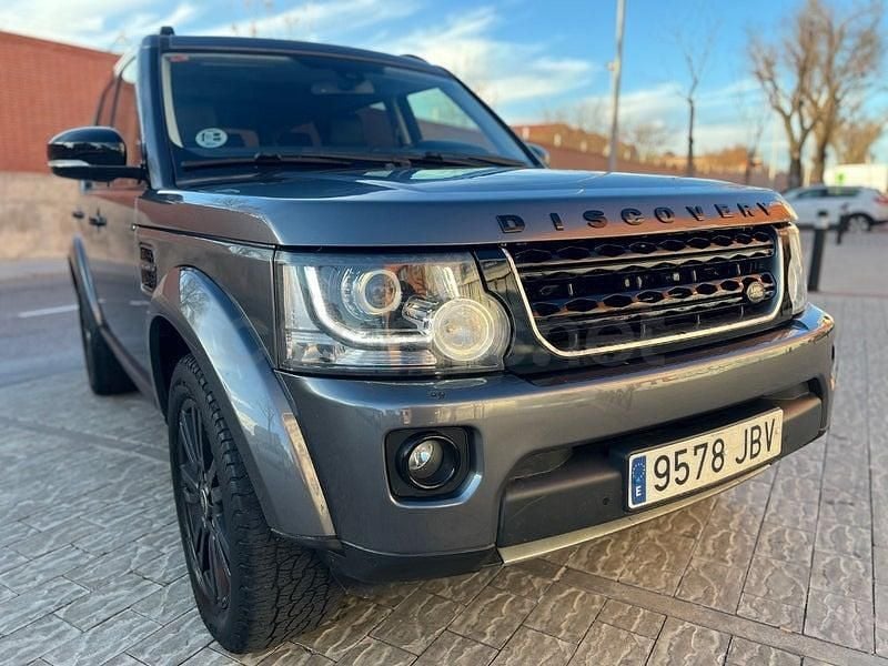 Usado Land Rover Discovery 4 HSE 255 CV (187 kW) 2014 Gris / plata SUV