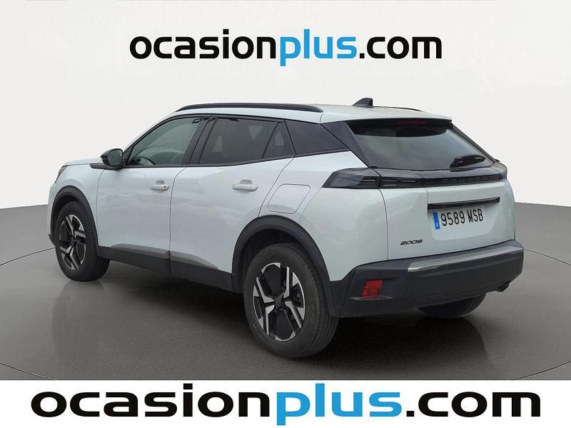 Usado Peugeot 2008 Allure 100 CV (73 kW) 2024 Blanco SUV
